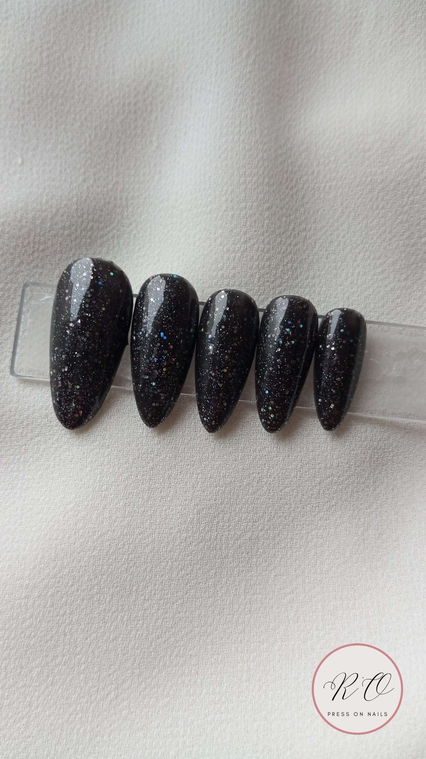 DARK GLITTERS