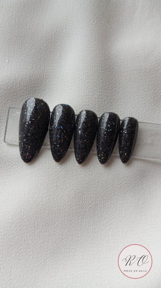 DARK GLITTERS