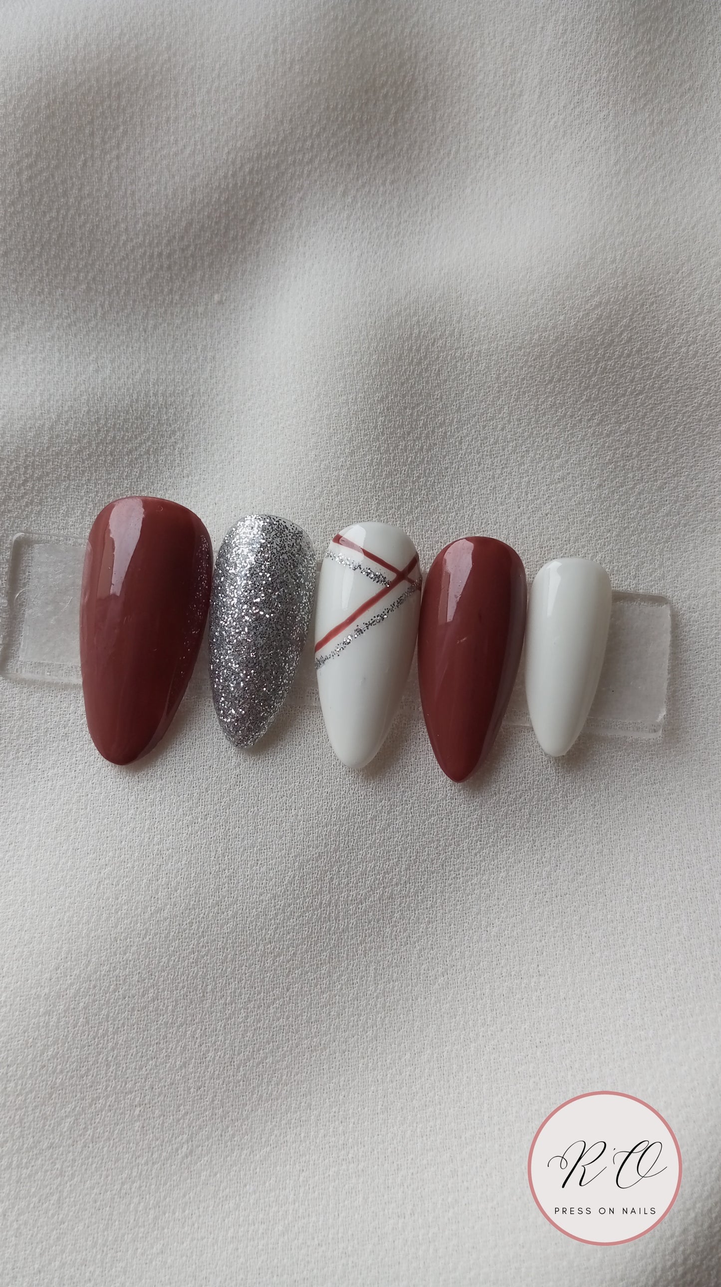 LUXE LINES