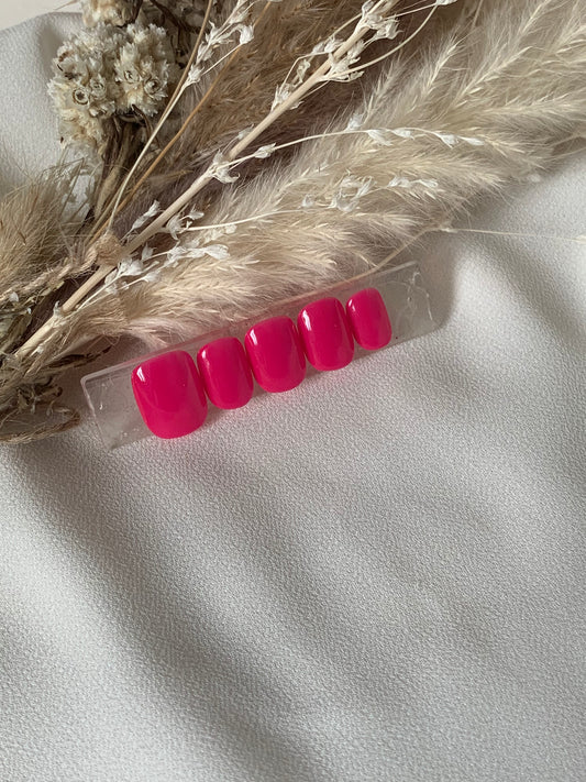 ELECTRIC PINK